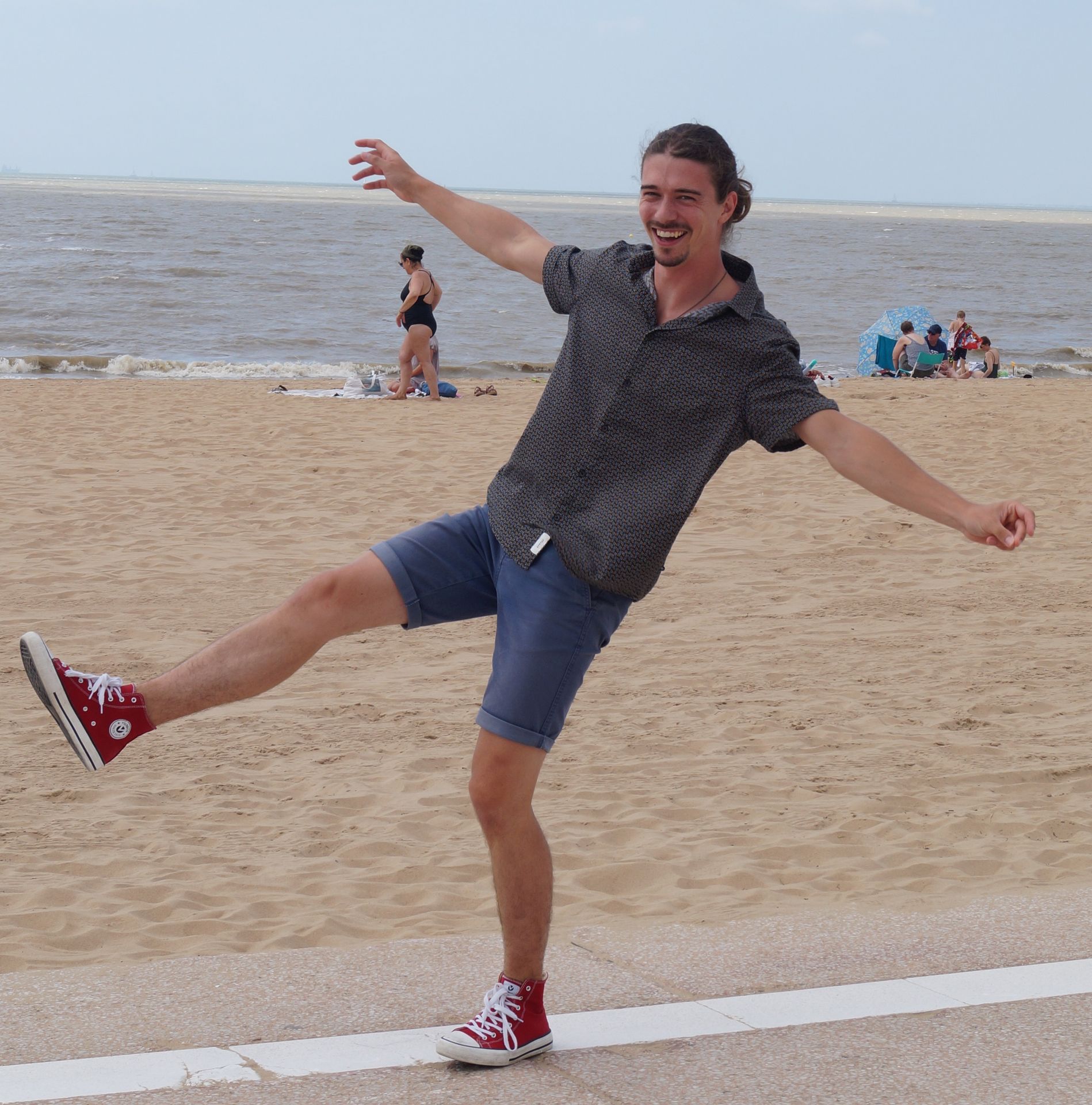 Valentin Brouillet, professeur de danse swing à La Rochelle